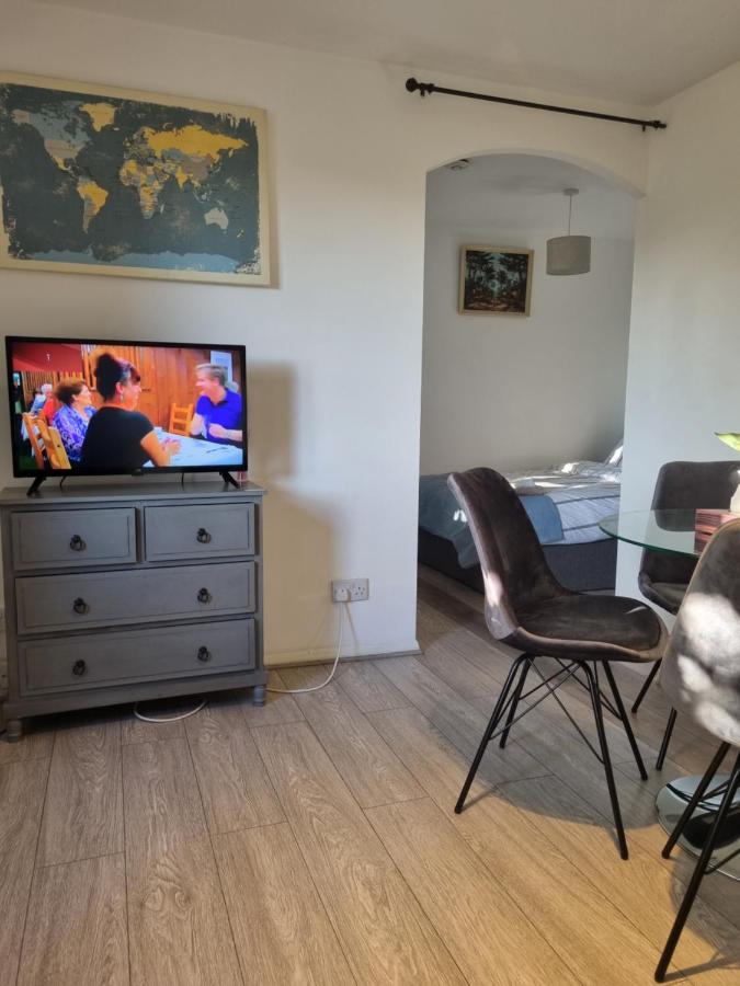 Surrey Quays Studio Лондон Екстериор снимка