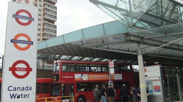 Surrey Quays Studio Лондон Екстериор снимка